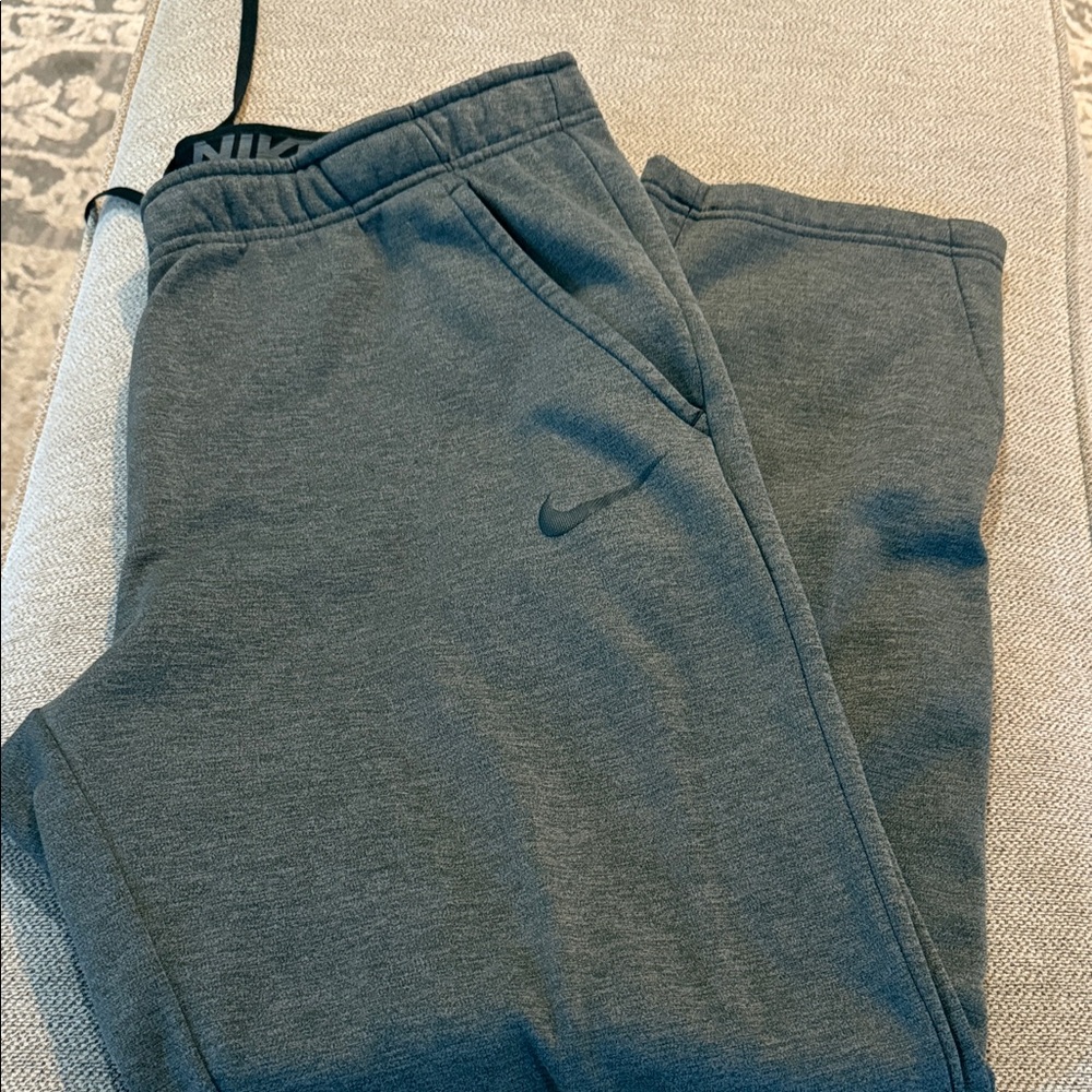 Nike Men’s Charcoal Joggers